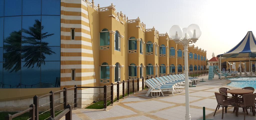 Tio Sea Resort Al Khor Exterior photo